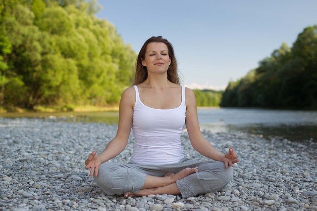 5 principes de la Philosophie du yoga à appliquer au quotidien